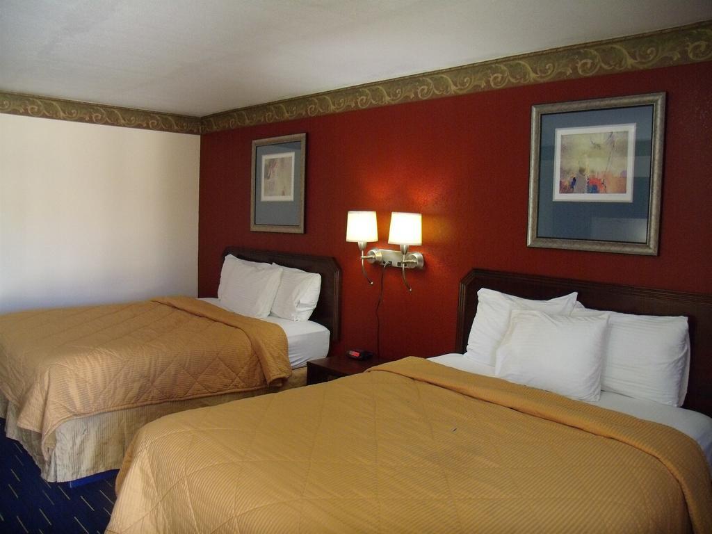 Country Inn Sterling エクステリア 写真