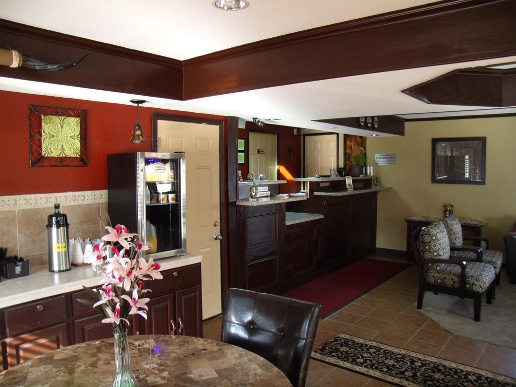 Country Inn Sterling エクステリア 写真