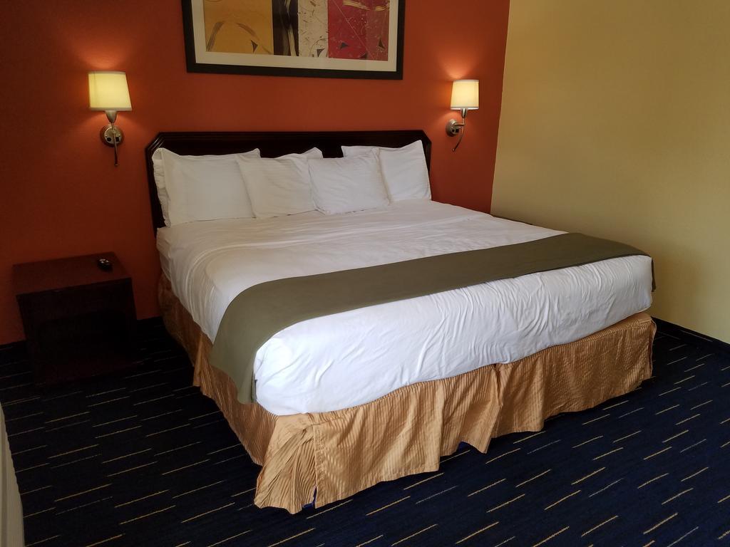 Country Inn Sterling エクステリア 写真